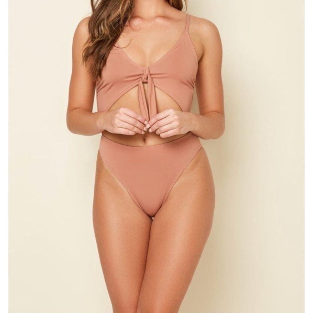 Peach one-piece swimming suit